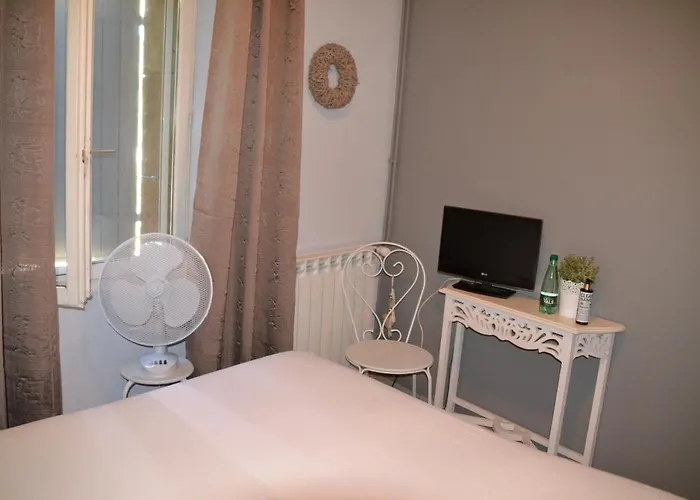 Bed & Breakfast Maison Sous Le Pont