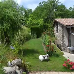 Maison Sous Le Pont 4*
