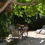 Maison Sous Le Pont Meyras