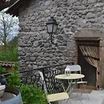 Bed & Breakfast Maison Sous Le Pont