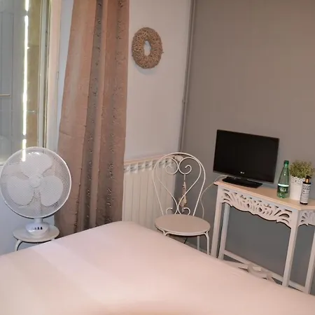 Bed and breakfast Maison Sous Le Pont