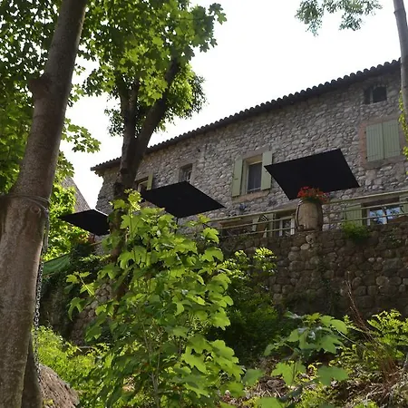 Maison Sous Le Pont *