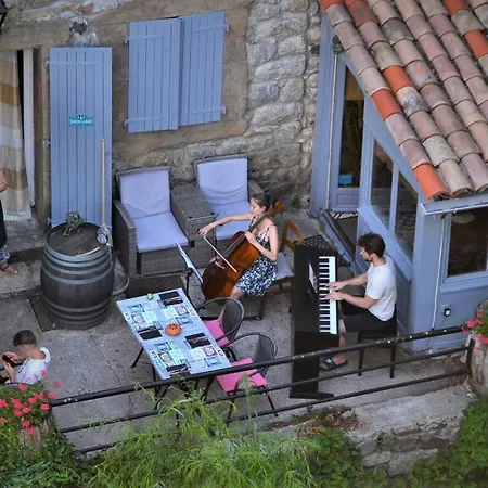 Maison Sous Le Pont Meyras
