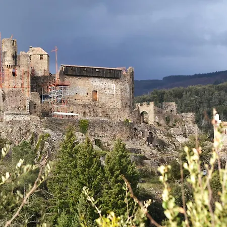 Maison Sous Le Pont Meyras